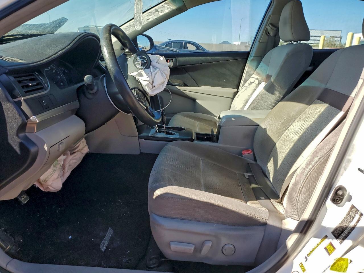 2013 Toyota Camry L - Image 7