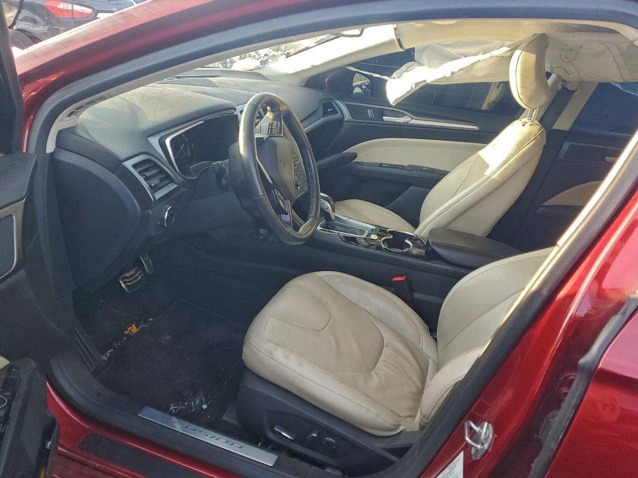 2015 Ford Fusion Titanium Hev - Image 7