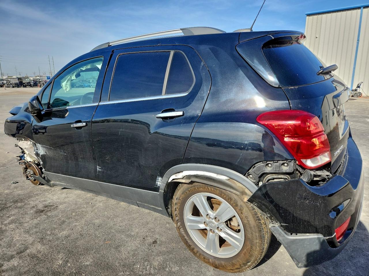 2019 Chevrolet Trax 1Lt - Image 2