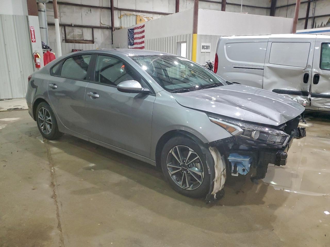 2024 Kia Forte Lx - Фото 4