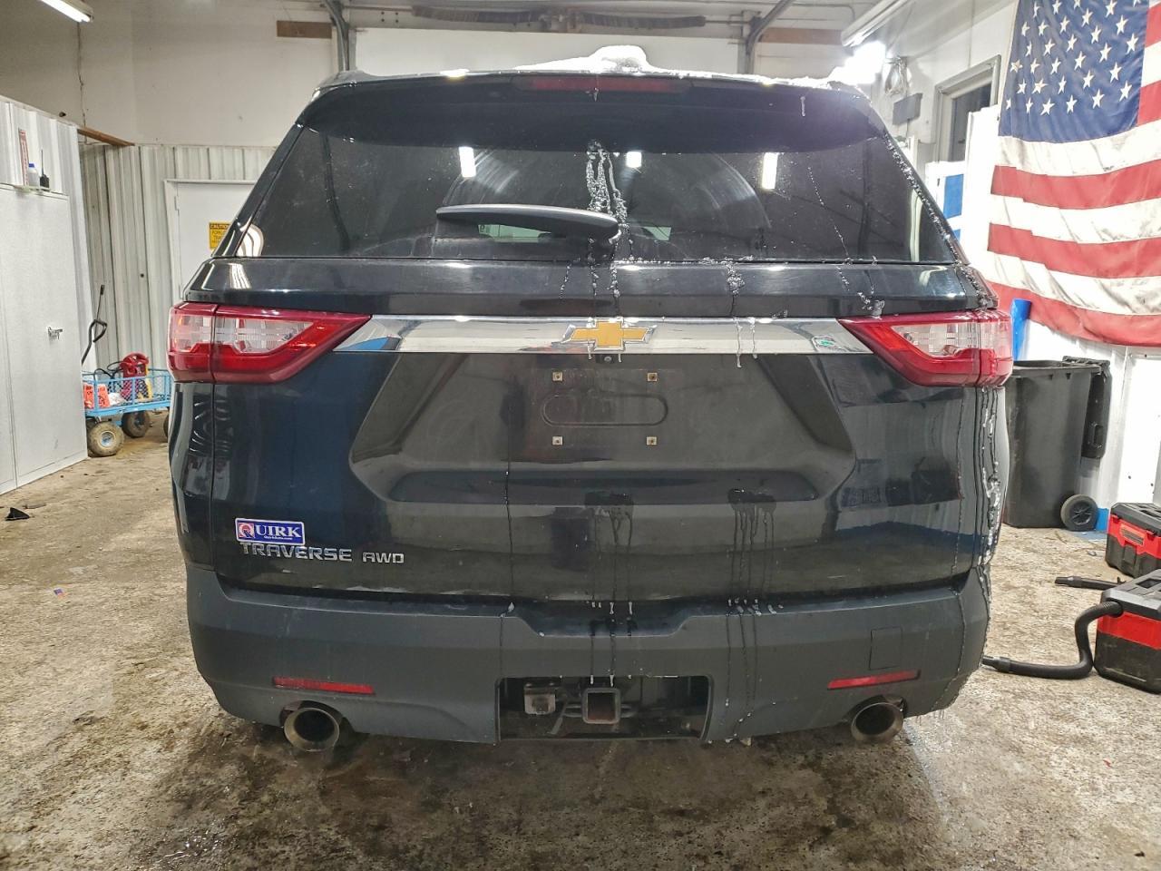2021 Chevrolet Traverse Ls - Image 6