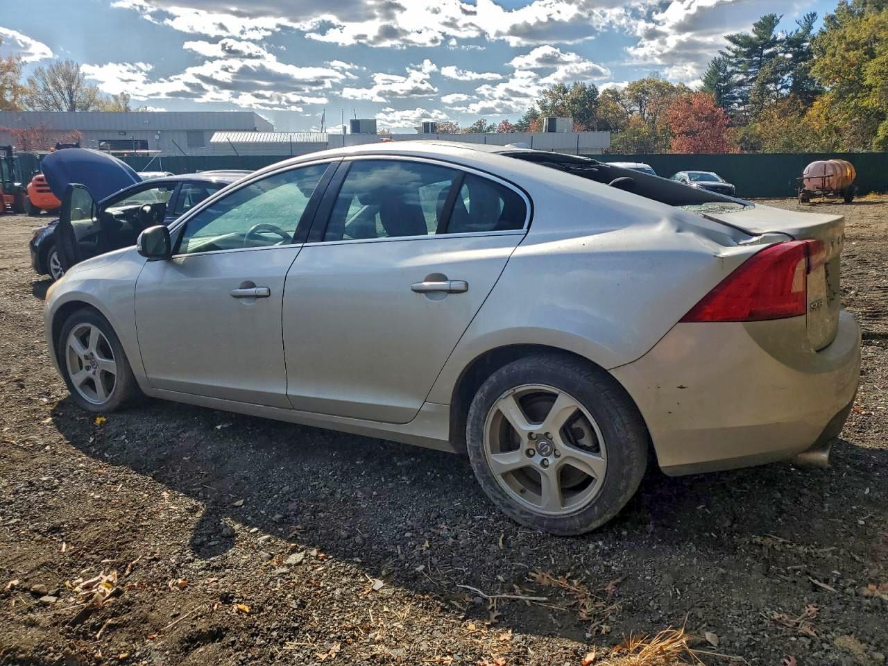2012 Volvo S60 T5 - Фото 2