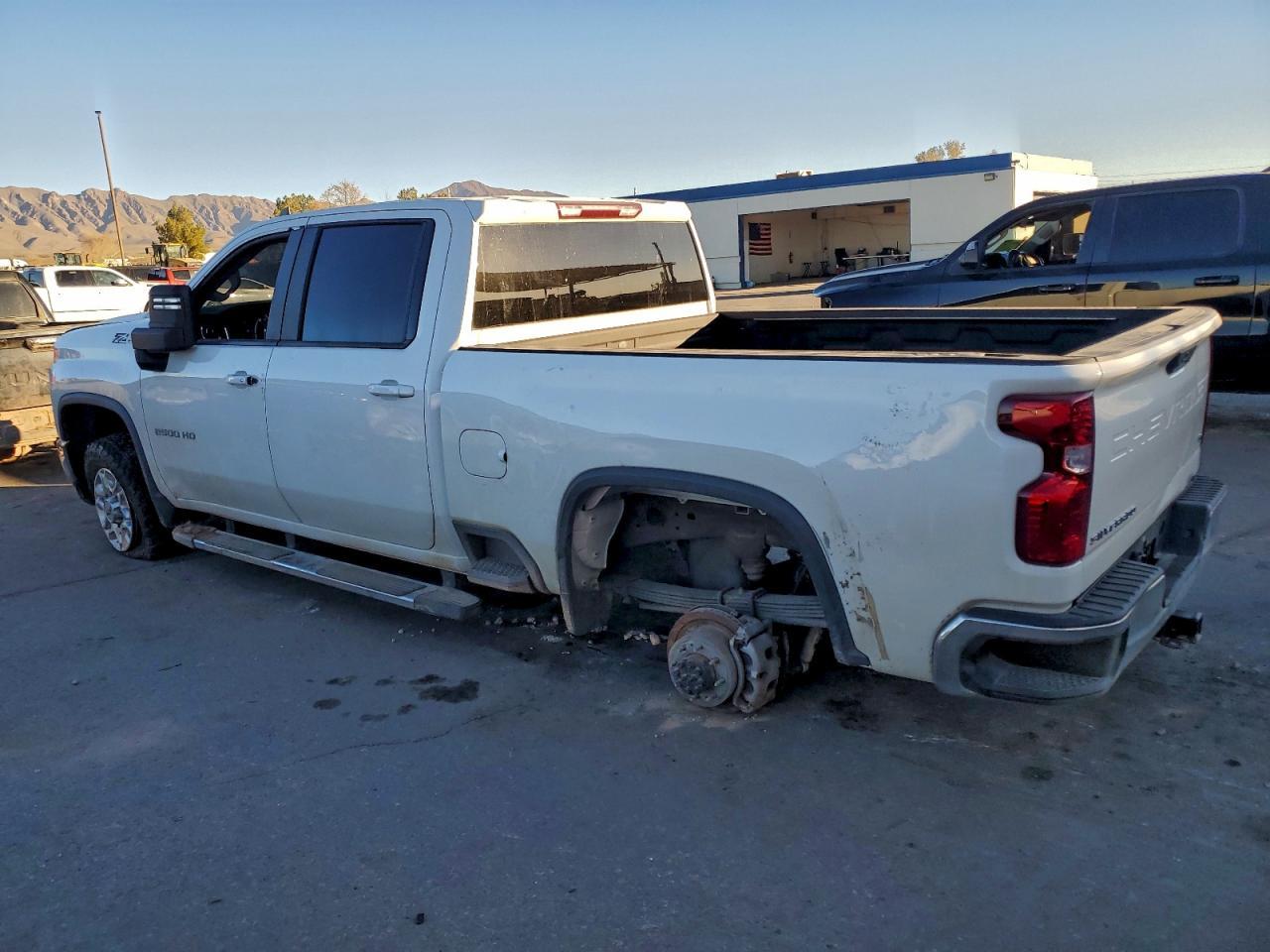 2023 Chevrolet Silverado K2500 Heavy Duty Lt - Фото 2