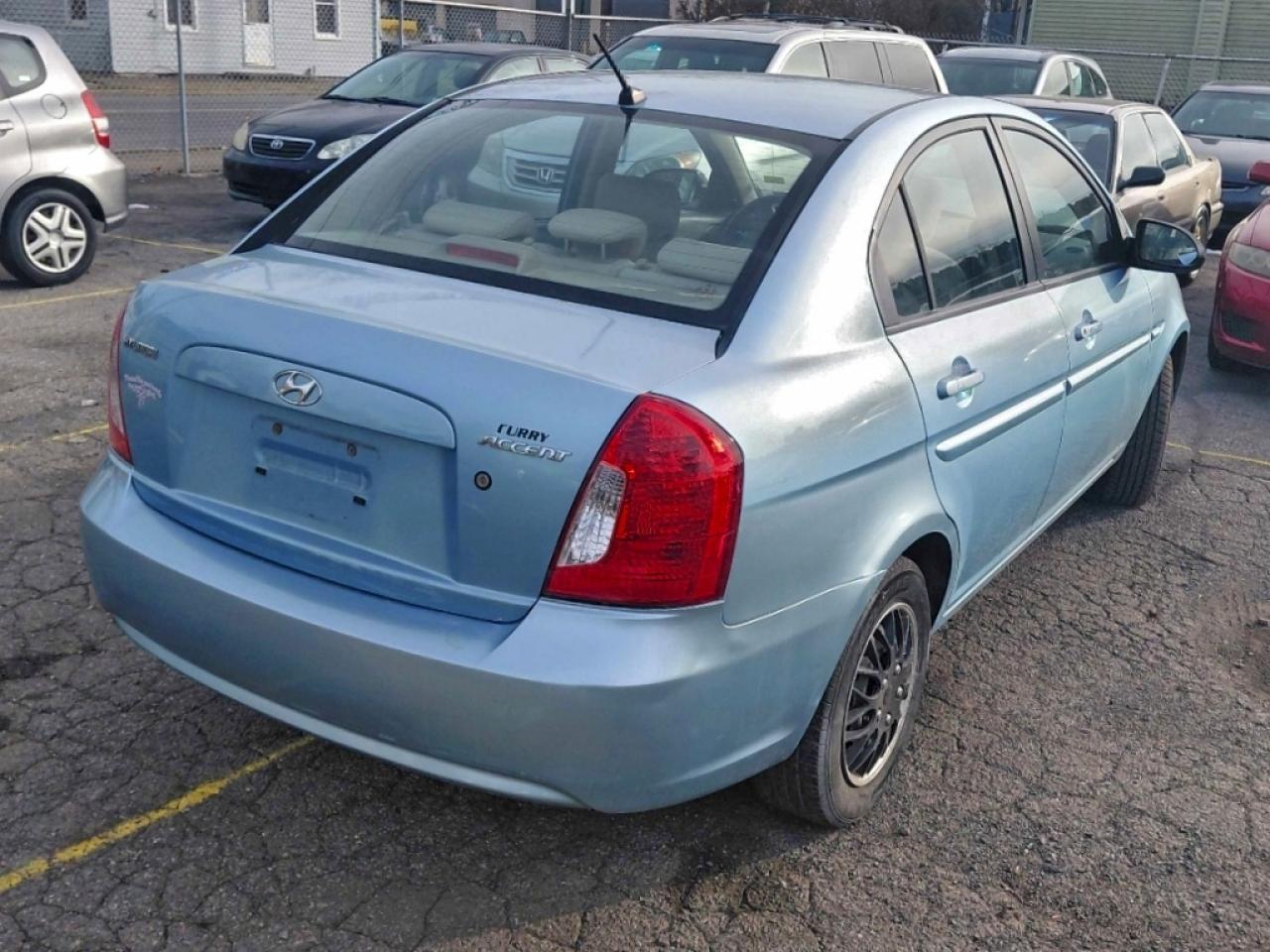 2009 Hyundai Accent Gls - Image 4