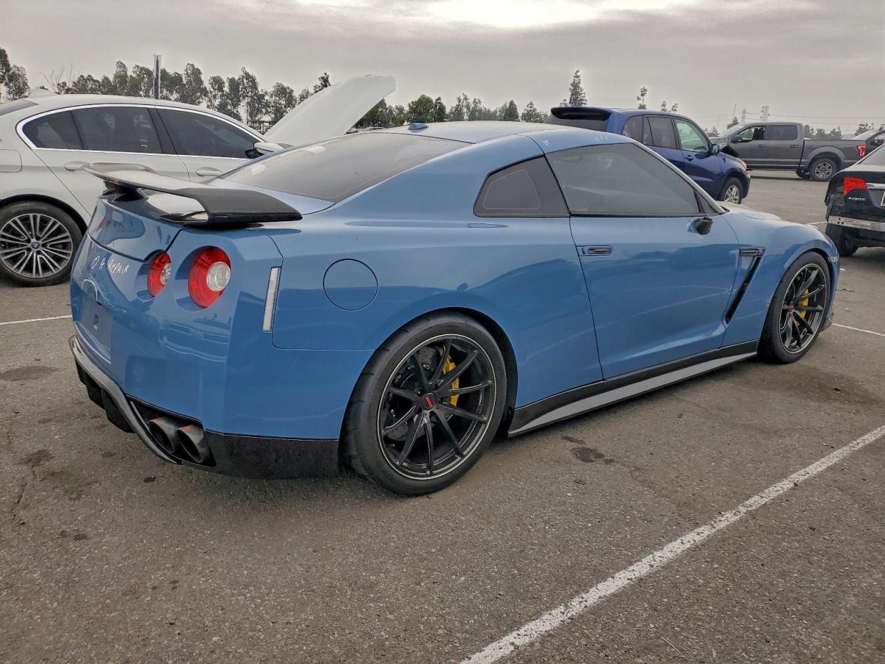 2009 Nissan Gt-R Base - Image 3