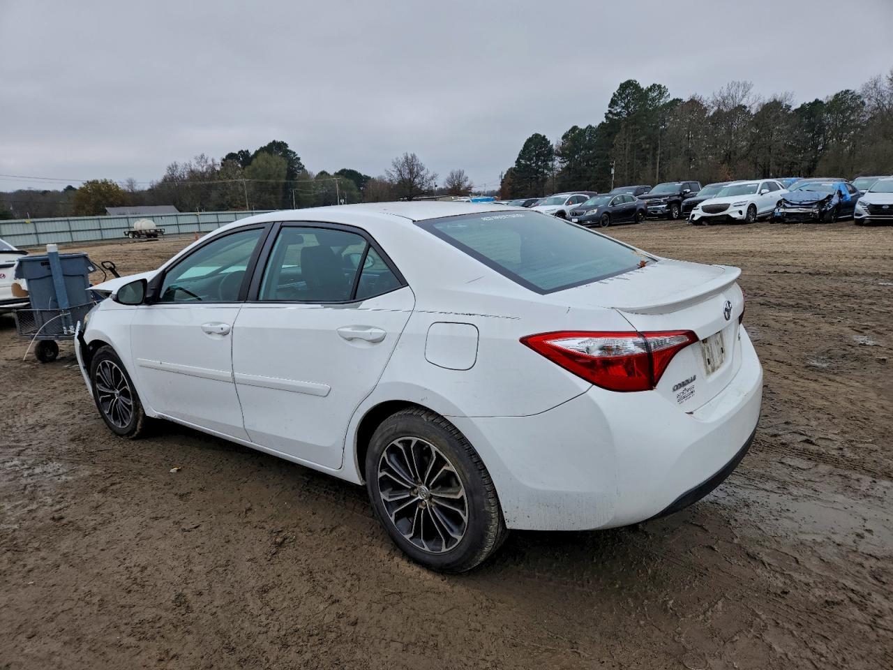 2016 Toyota Corolla L - Фото 2
