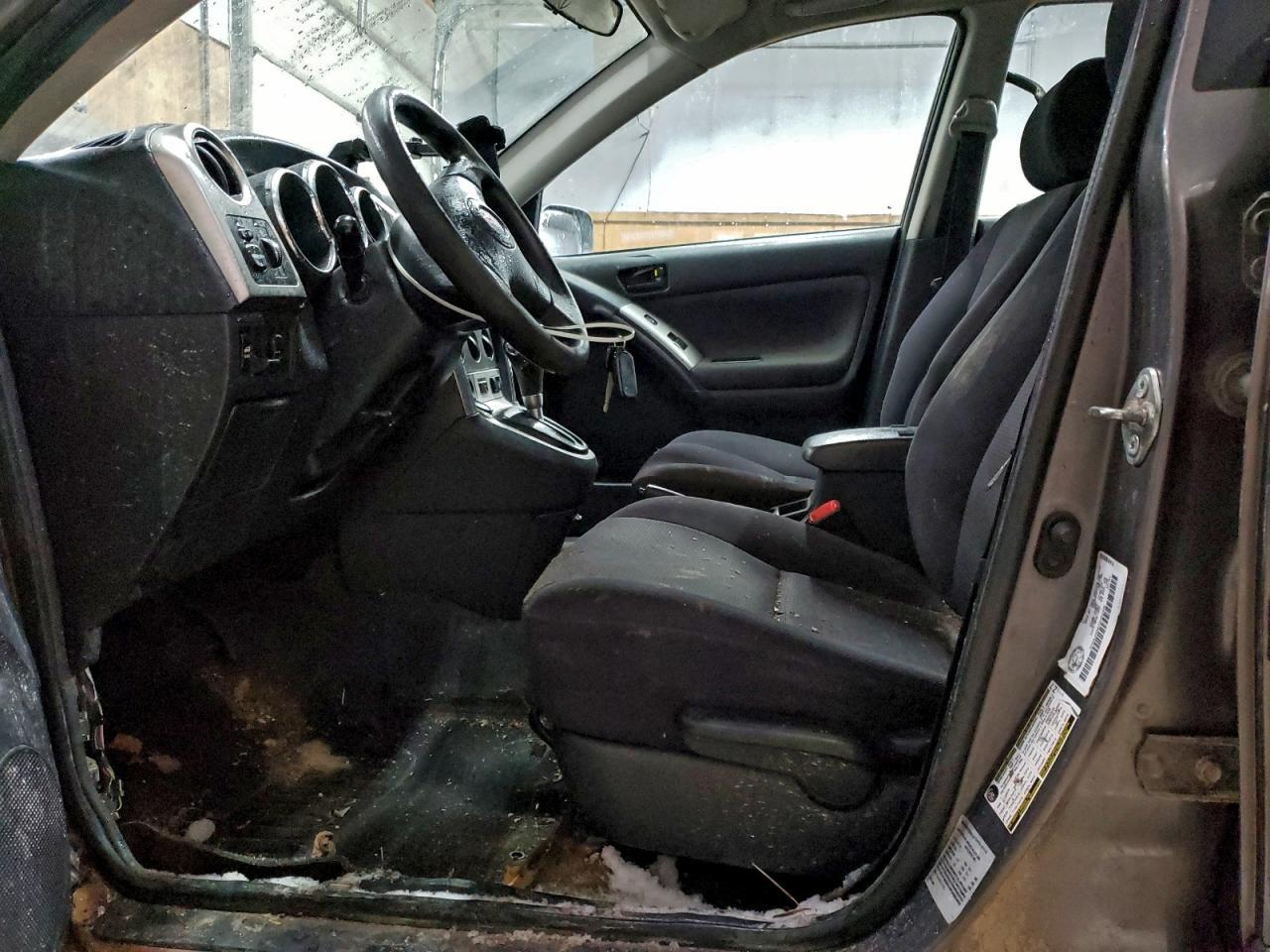 2007 Pontiac Vibe - Image 7