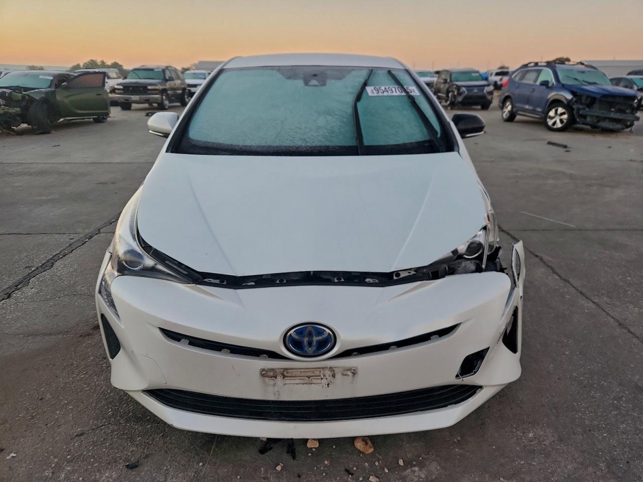 2017 Toyota Prius Two - Image 5