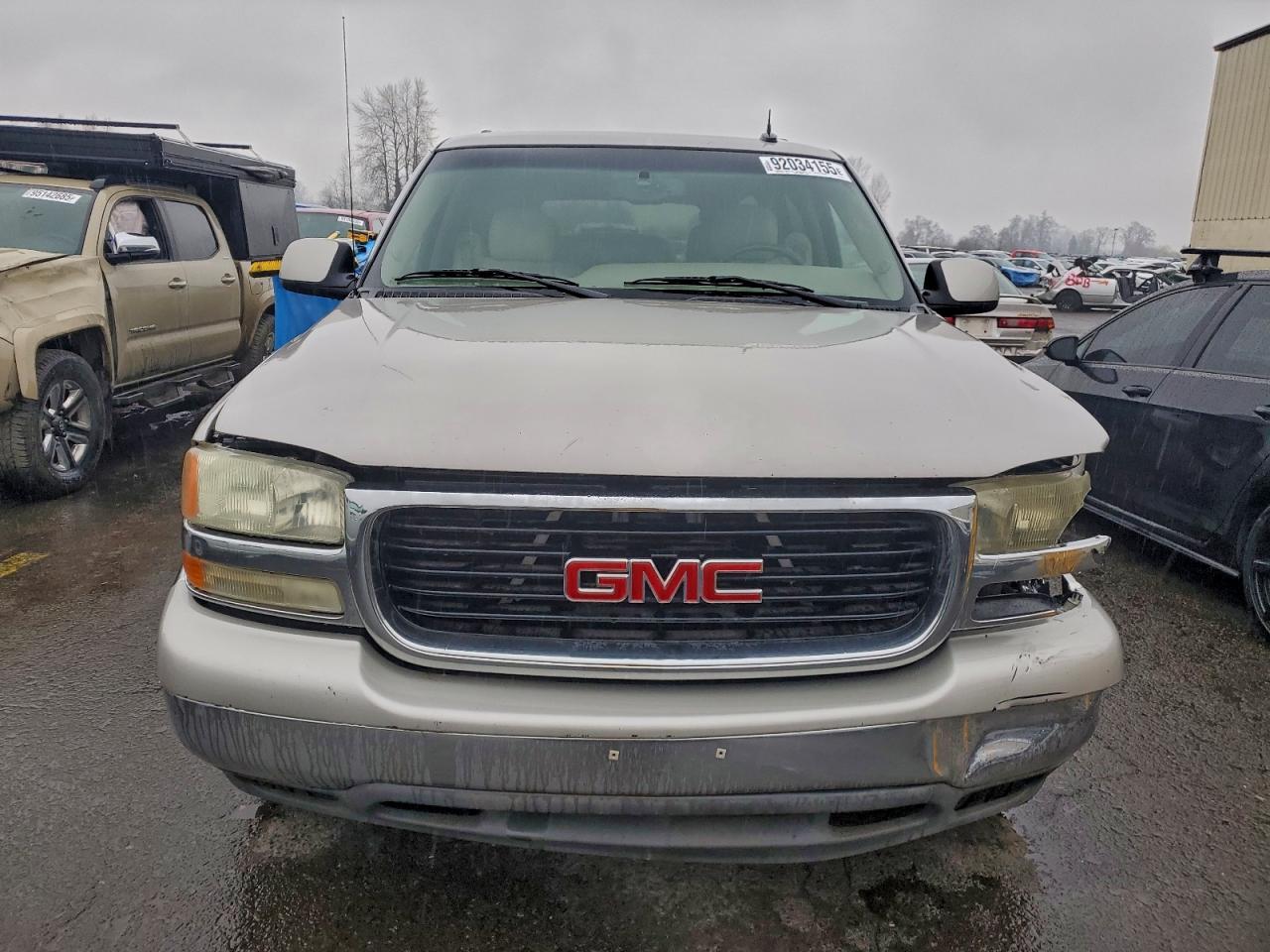 2004 GMC Yukon Xl C1500 - Фото 5