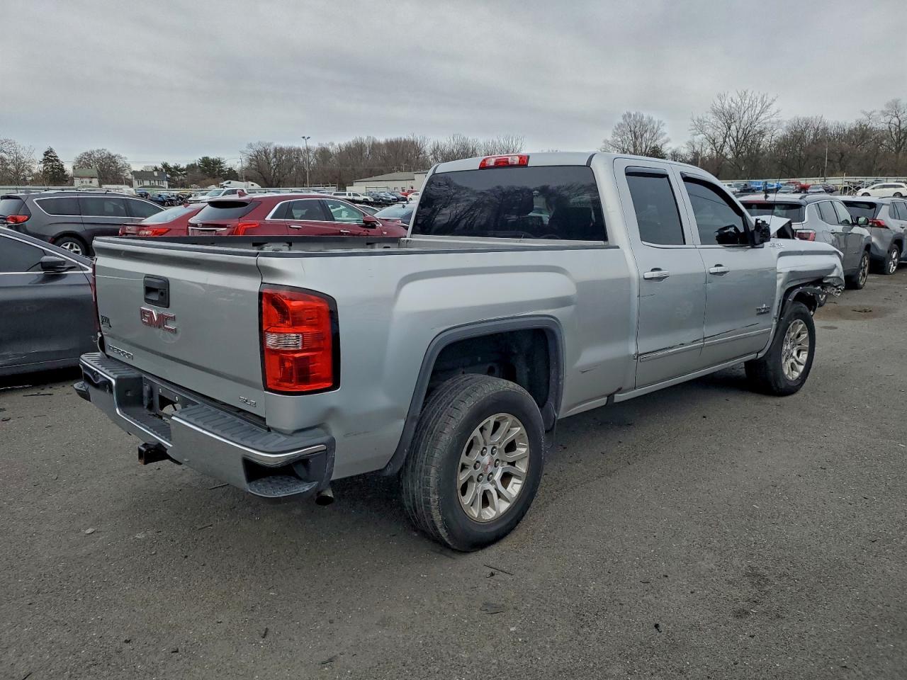 2017 GMC Sierra K1500 Sle - Фото 3