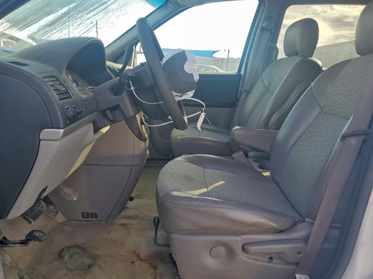 2005 Chevrolet Uplander Ls - Image 7