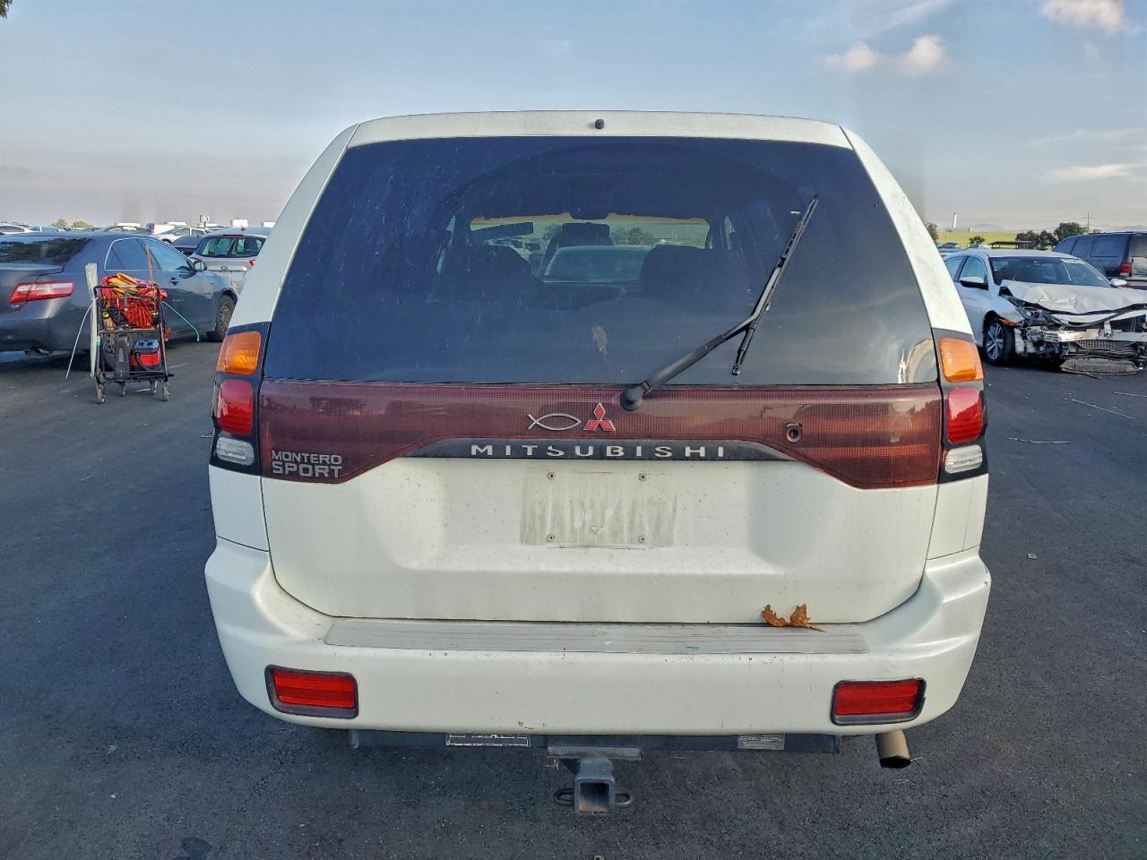 2000 Mitsubishi Montero Sport Es - Фото 6