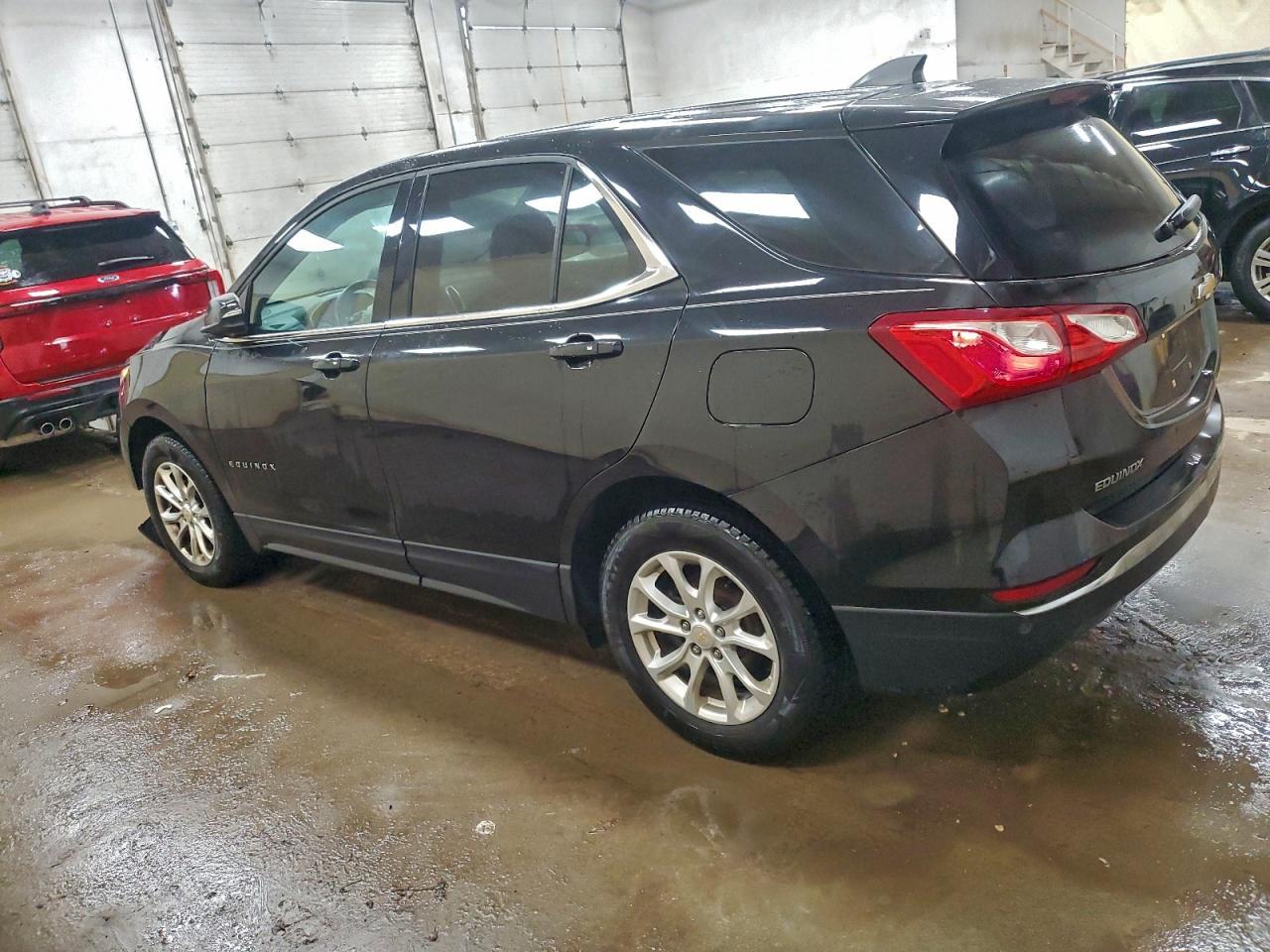 2018 Chevrolet Equinox Lt - Фото 2