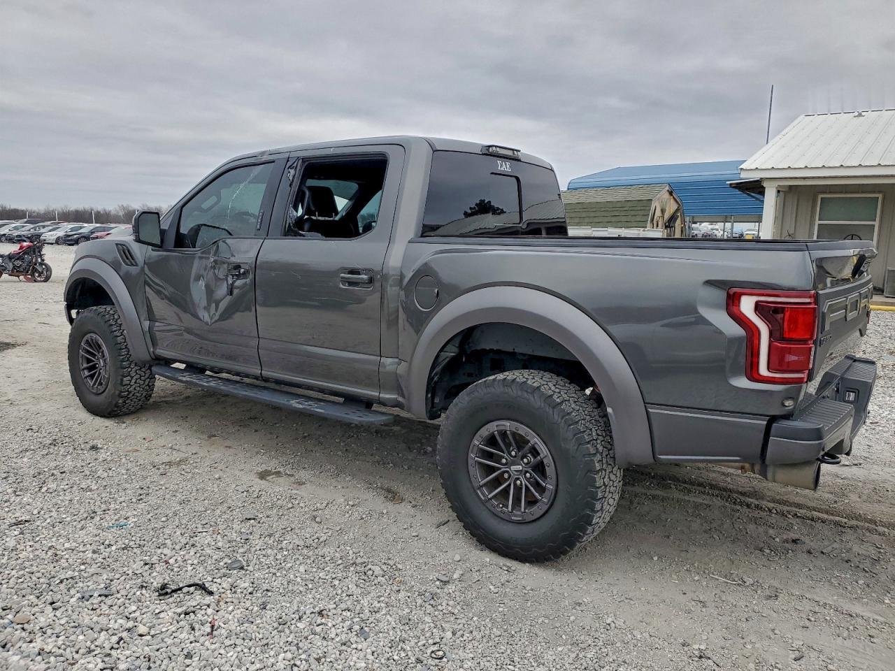 2020 Ford F150 Raptor - Фото 2