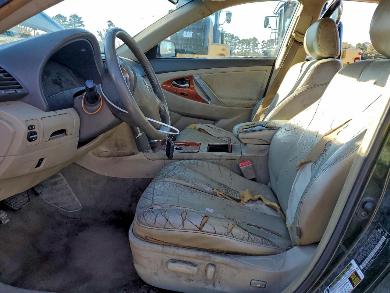 2011 Toyota Camry - Image 7