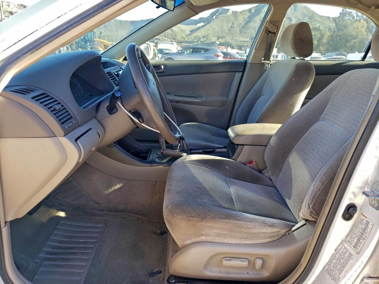 2003 Toyota Camry Le - Фото 7