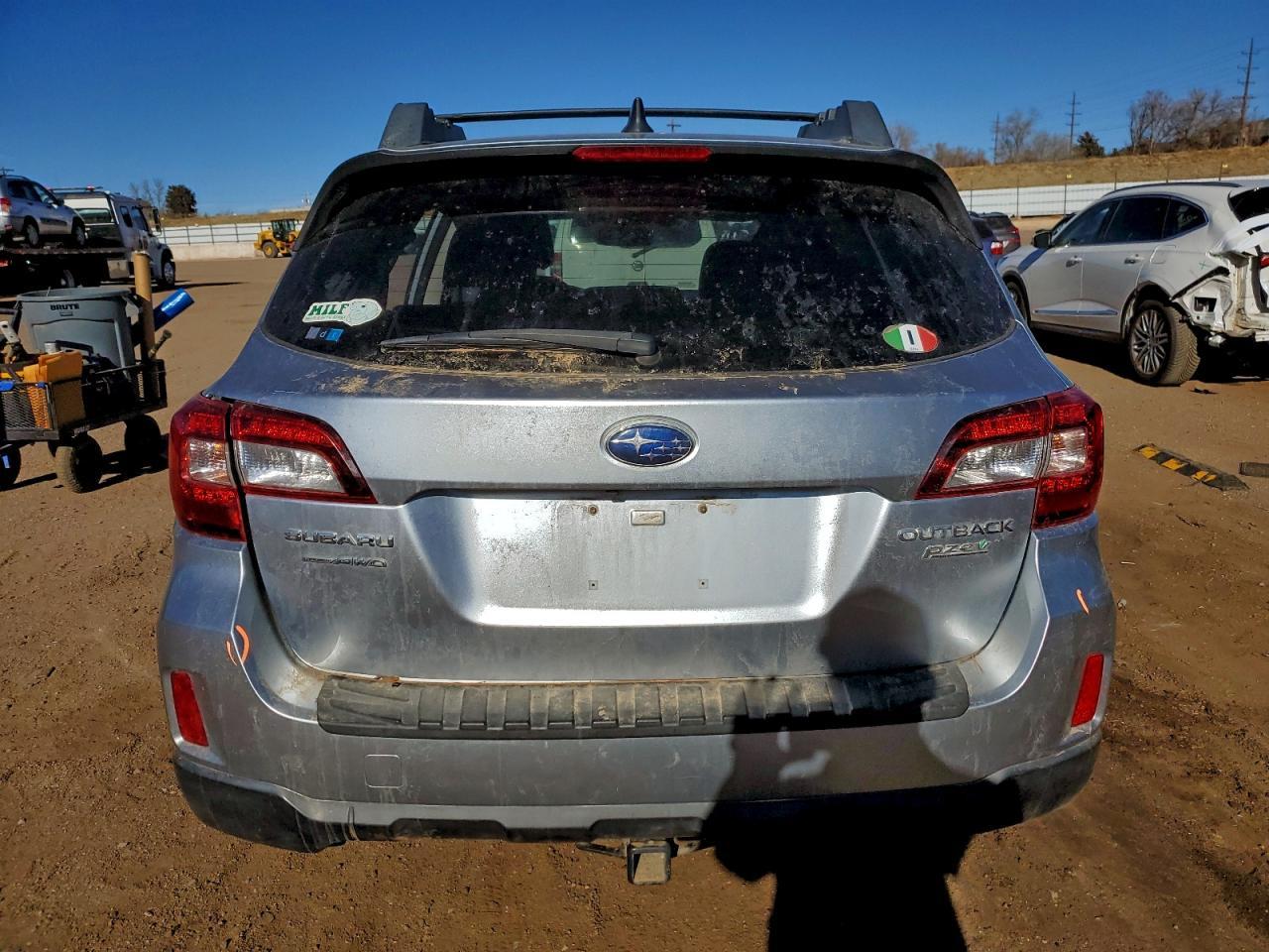 2016 Subaru Outback 2.5I Limited - Image 6