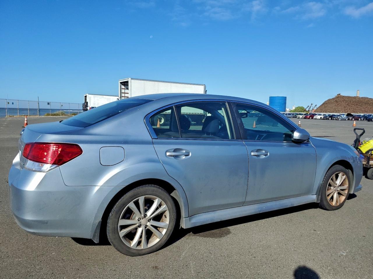 2013 Subaru Legacy - Image 3