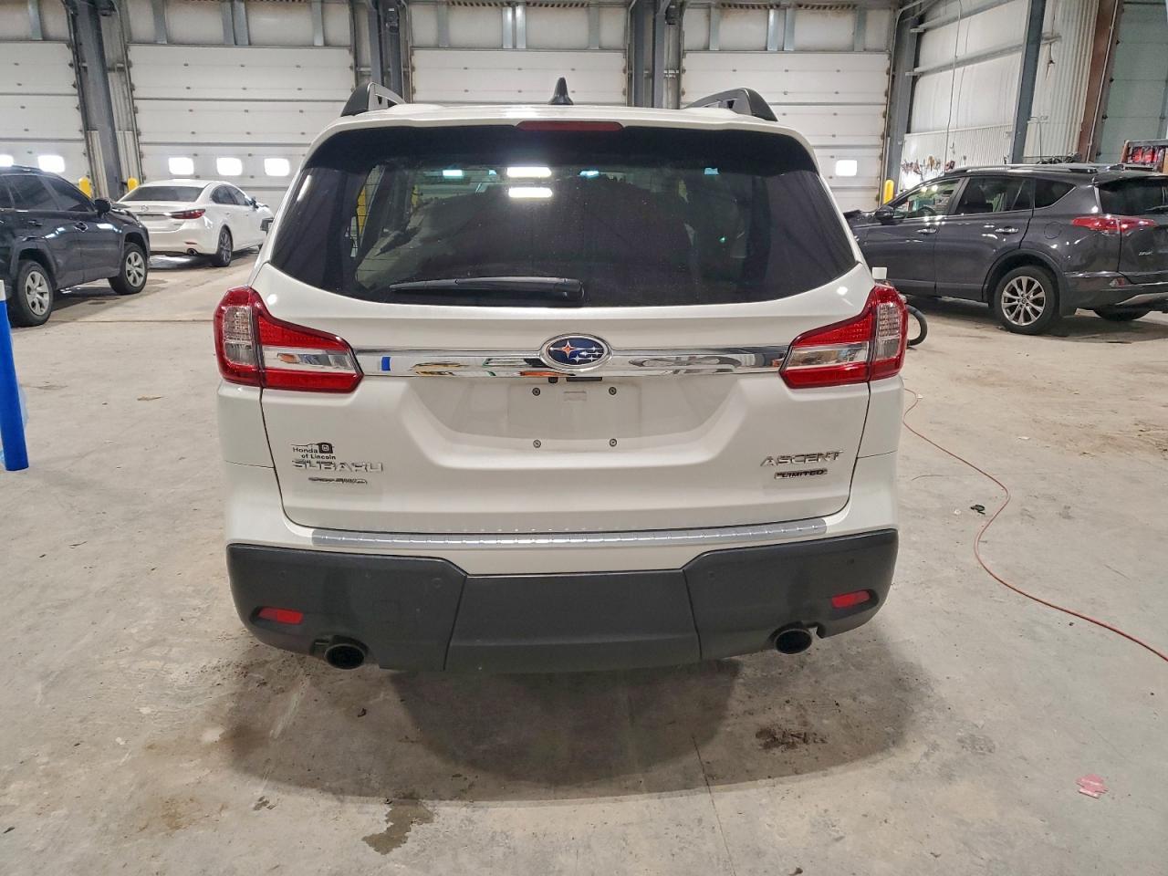 2021 Subaru Ascent Limited - Image 6