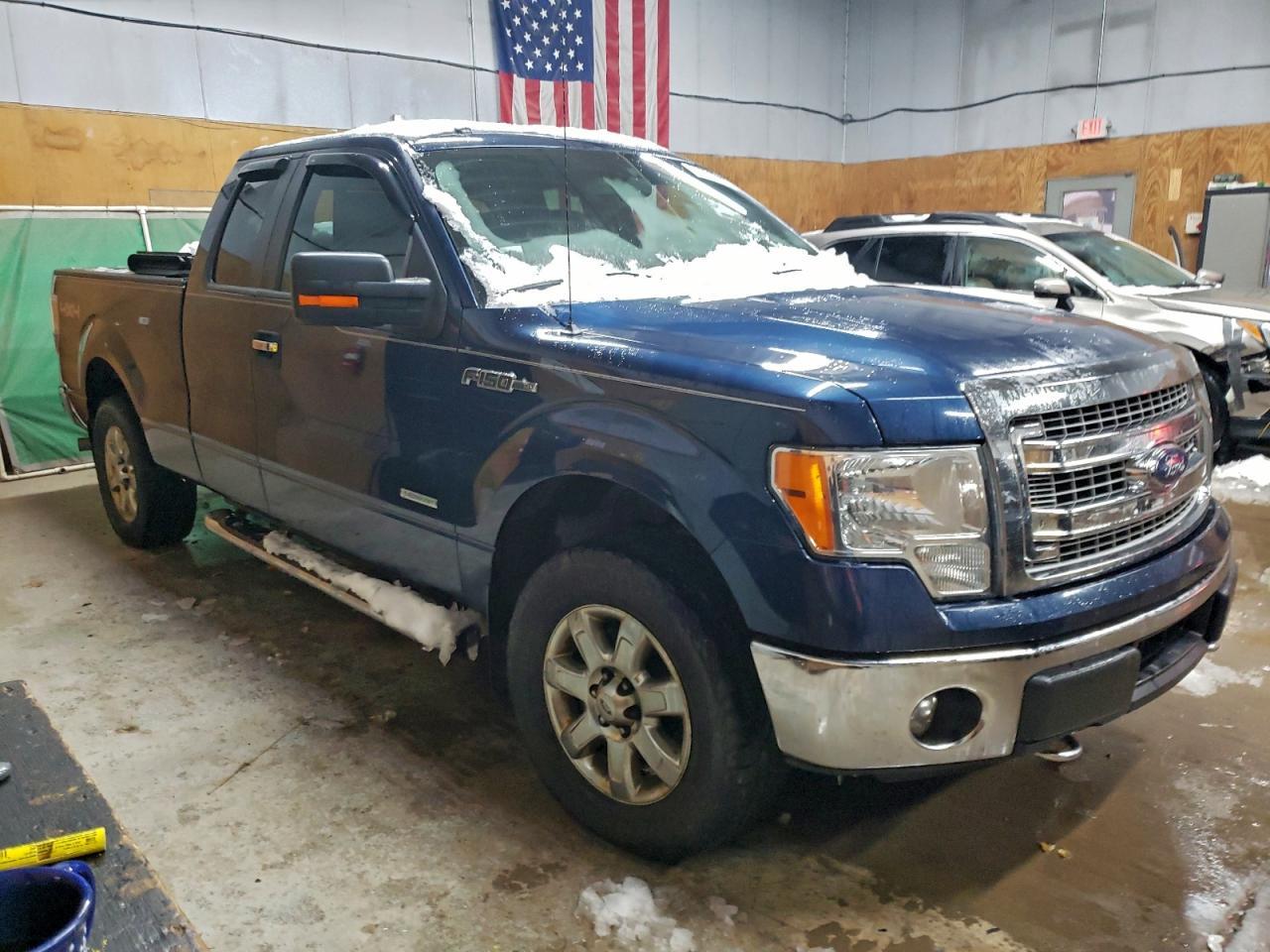 2014 Ford F150 Super Cab - Image 4