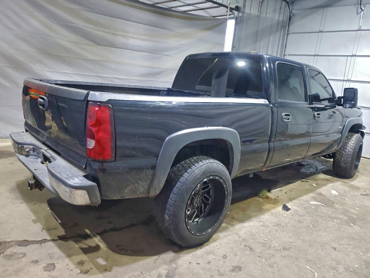 2006 Chevrolet Silverado K2500 Heavy Duty - Фото 3
