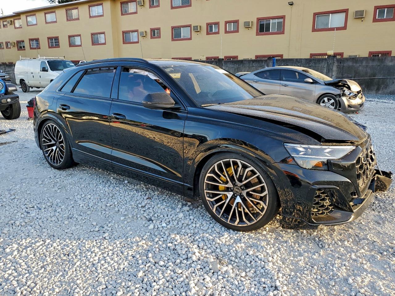 2024 Audi Sq8 Prestige - Фото 4