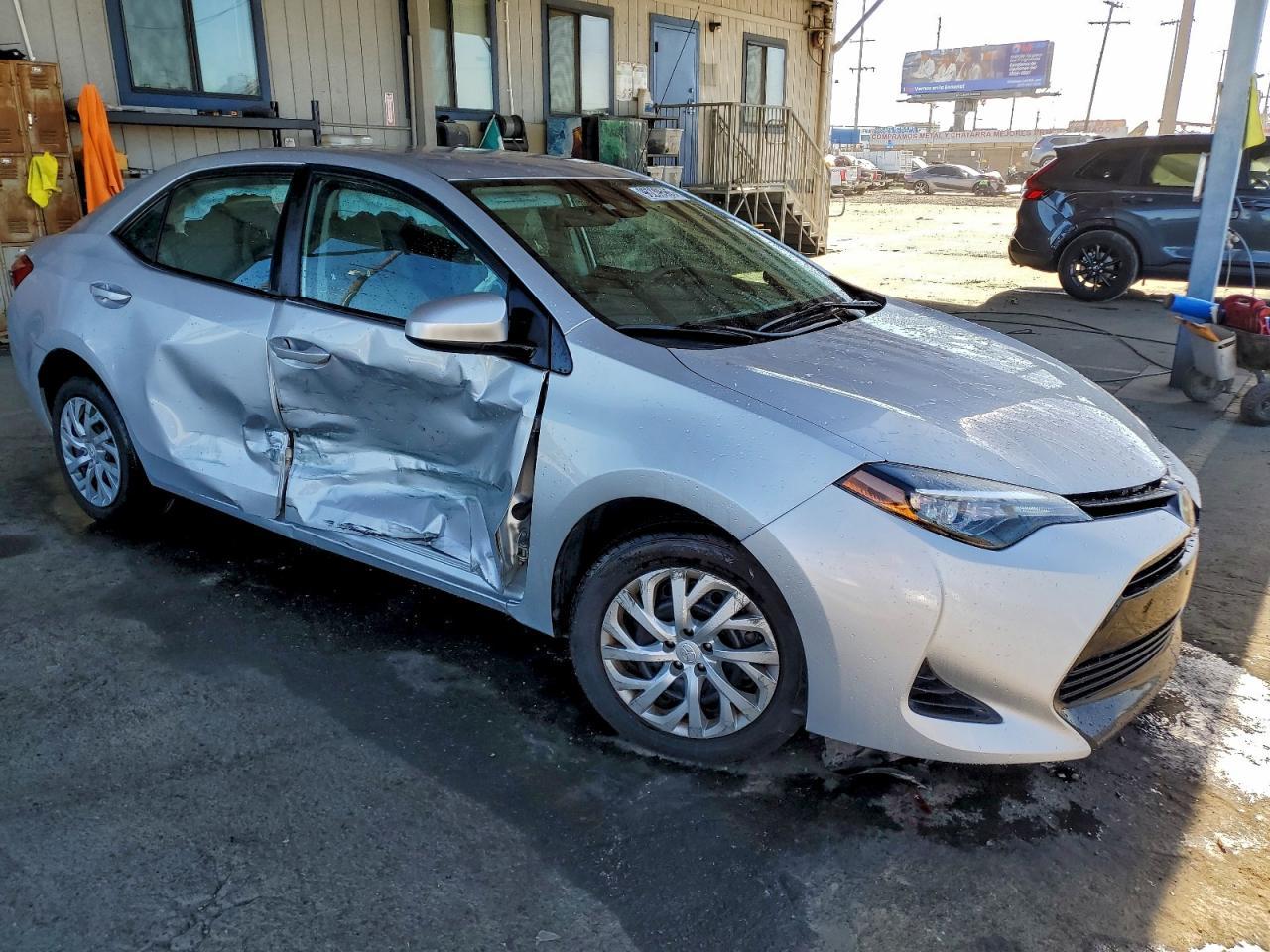 2017 Toyota Corolla L - Image 4