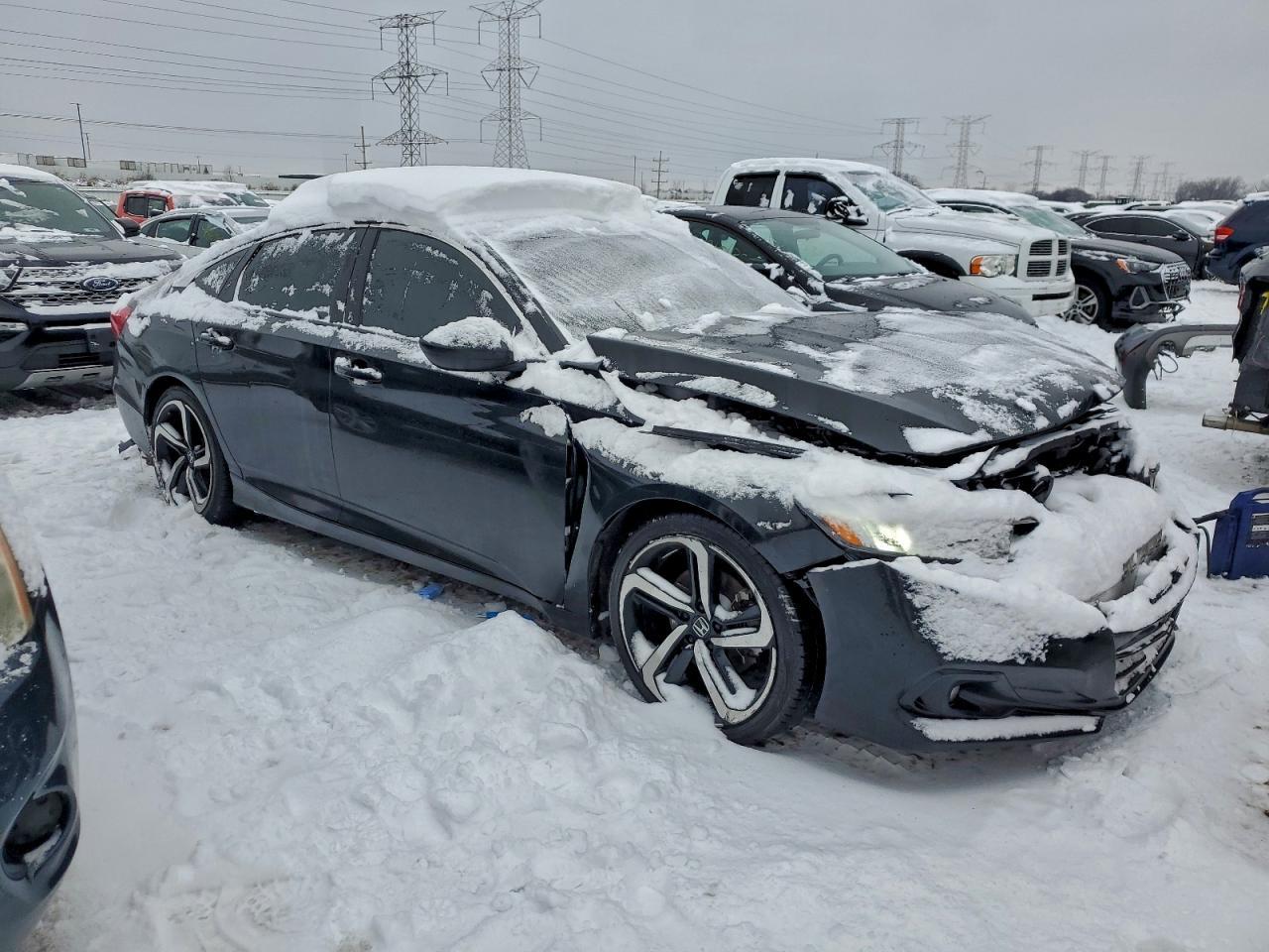 2022 Honda Accord Hybrid Sport - Image 4