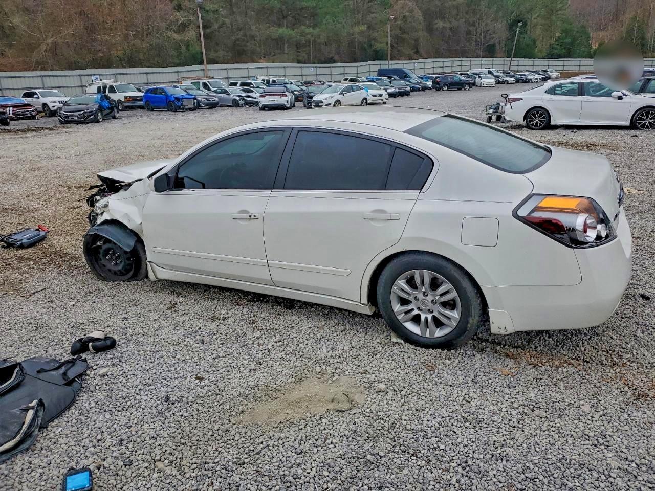 2012 Nissan Altima Base - Фото 2