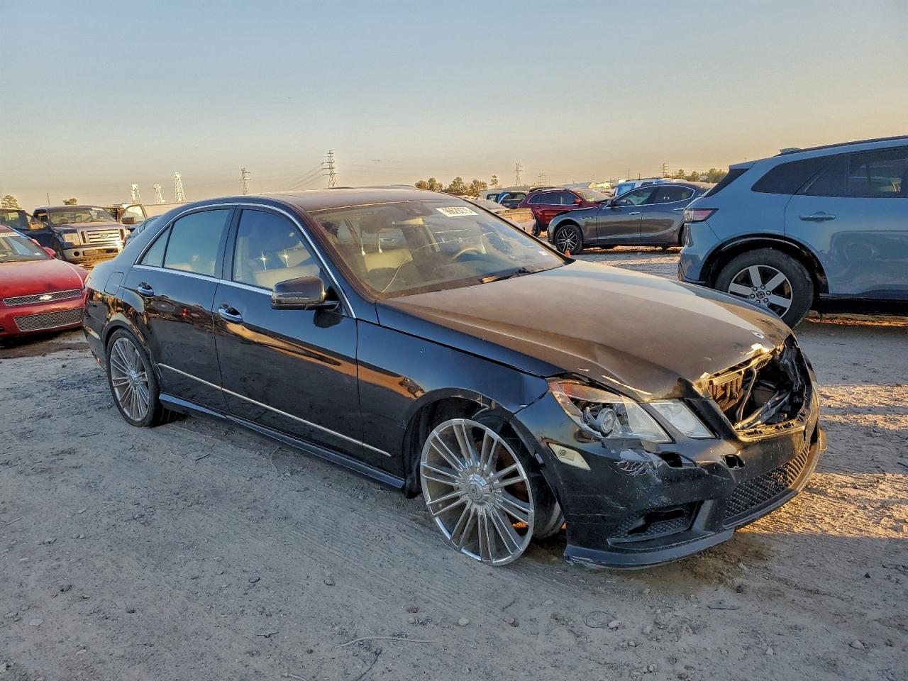 2010 Mercedes-Benz E 350 - Фото 4