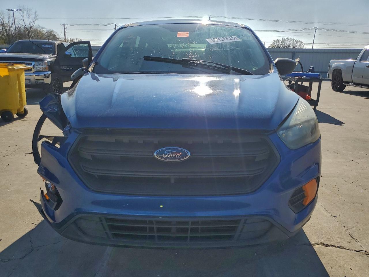 2018 Ford Escape S - Фото 5