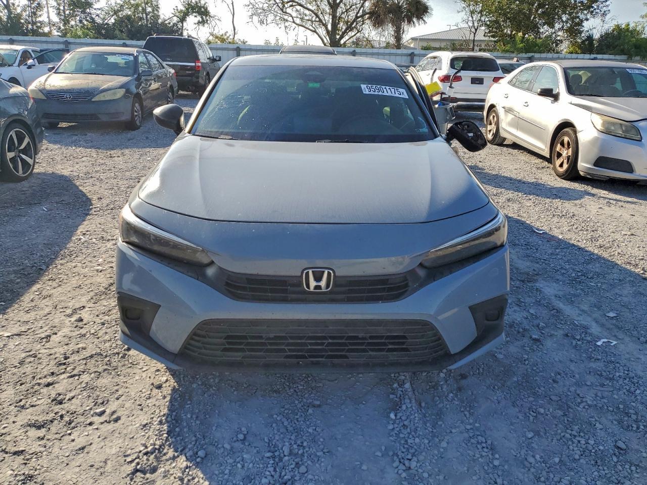 2024 Honda Civic Sport - Image 5