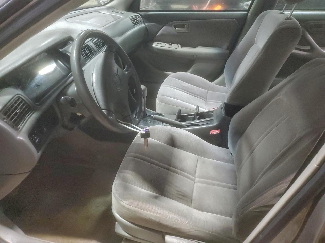 1998 Toyota Camry Ce - Image 7