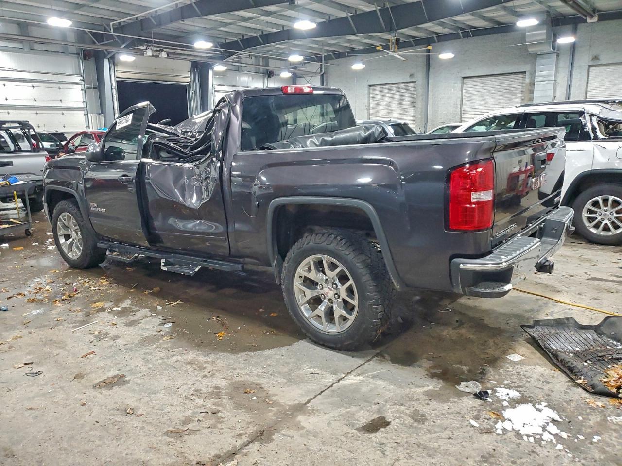 2015 GMC Sierra K1500 Sle - Image 2