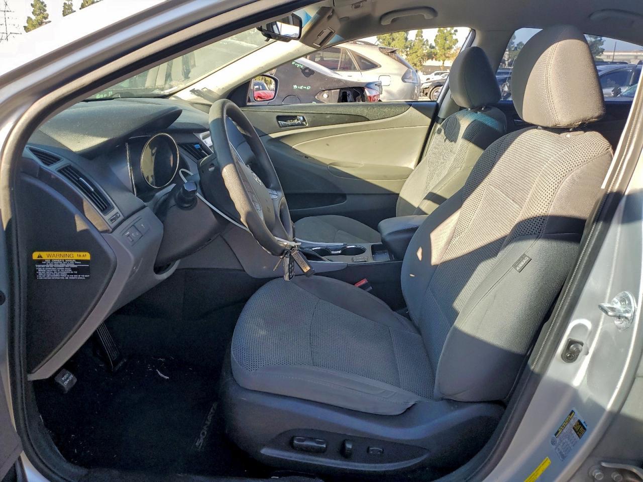 2013 Hyundai Sonata Gls - Image 7