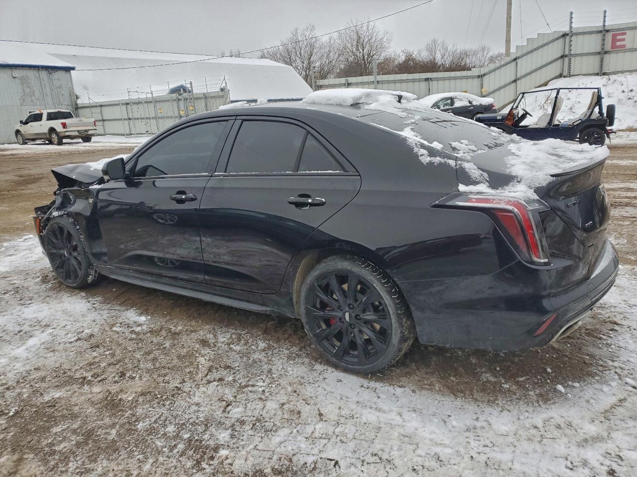 2024 Cadillac Ct4 Sport - Фото 2