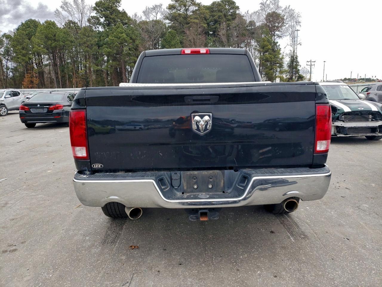 2021 Ram 1500 Classic Tradesman - Фото 6