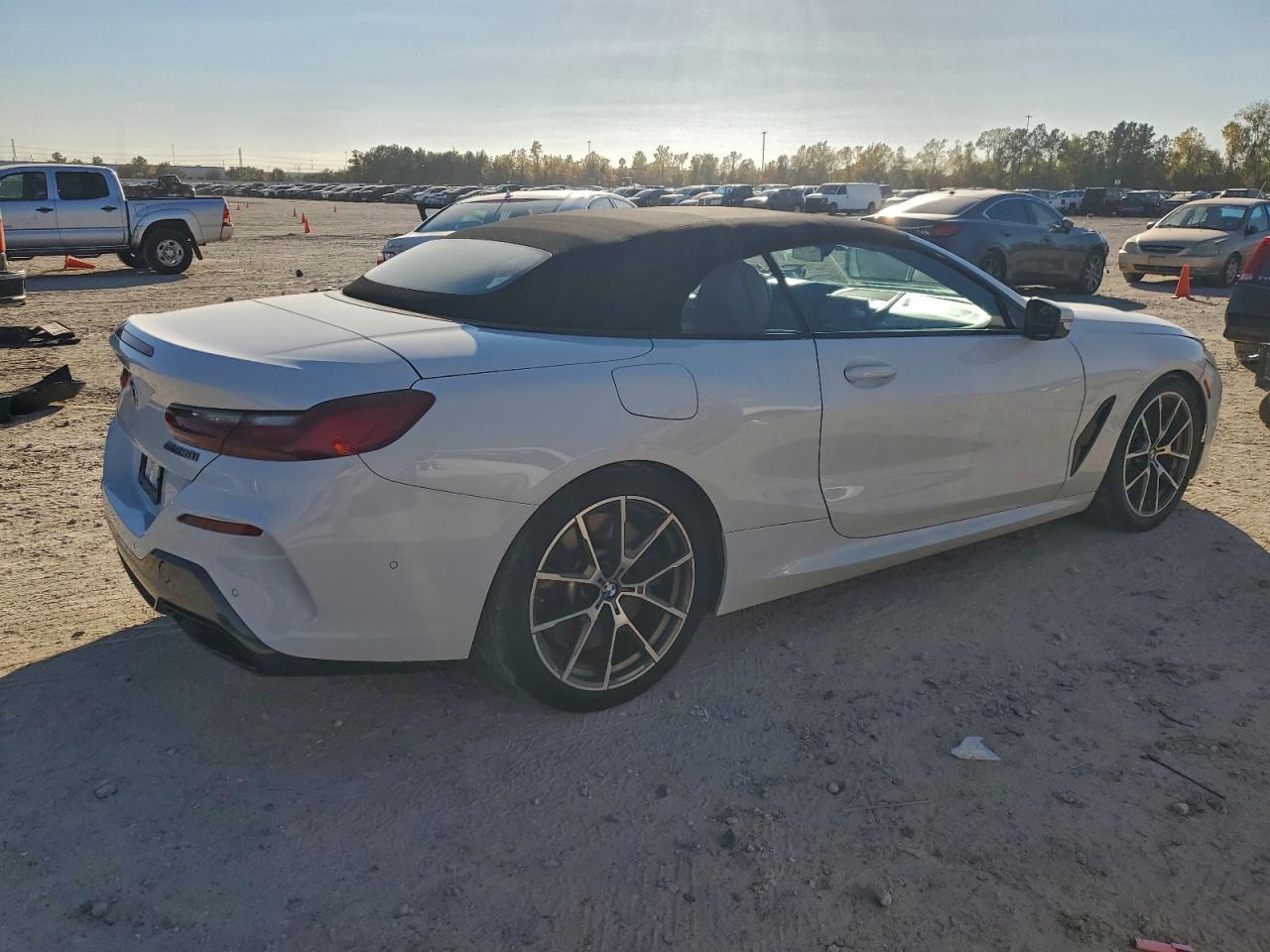 2020 BMW M850Xi - Image 3