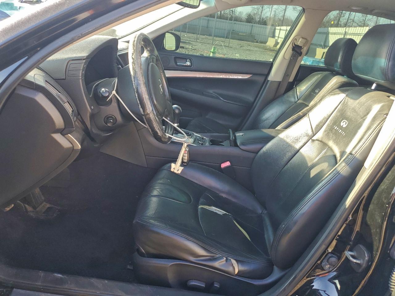 2013 Infiniti G37 - Image 7