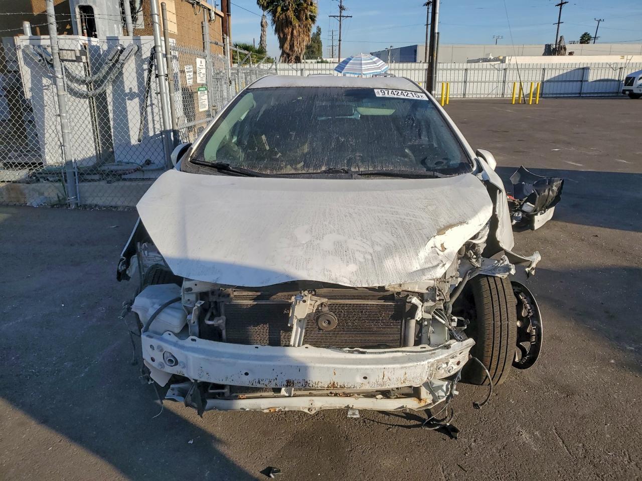 2015 Toyota Prius C Two - Image 5