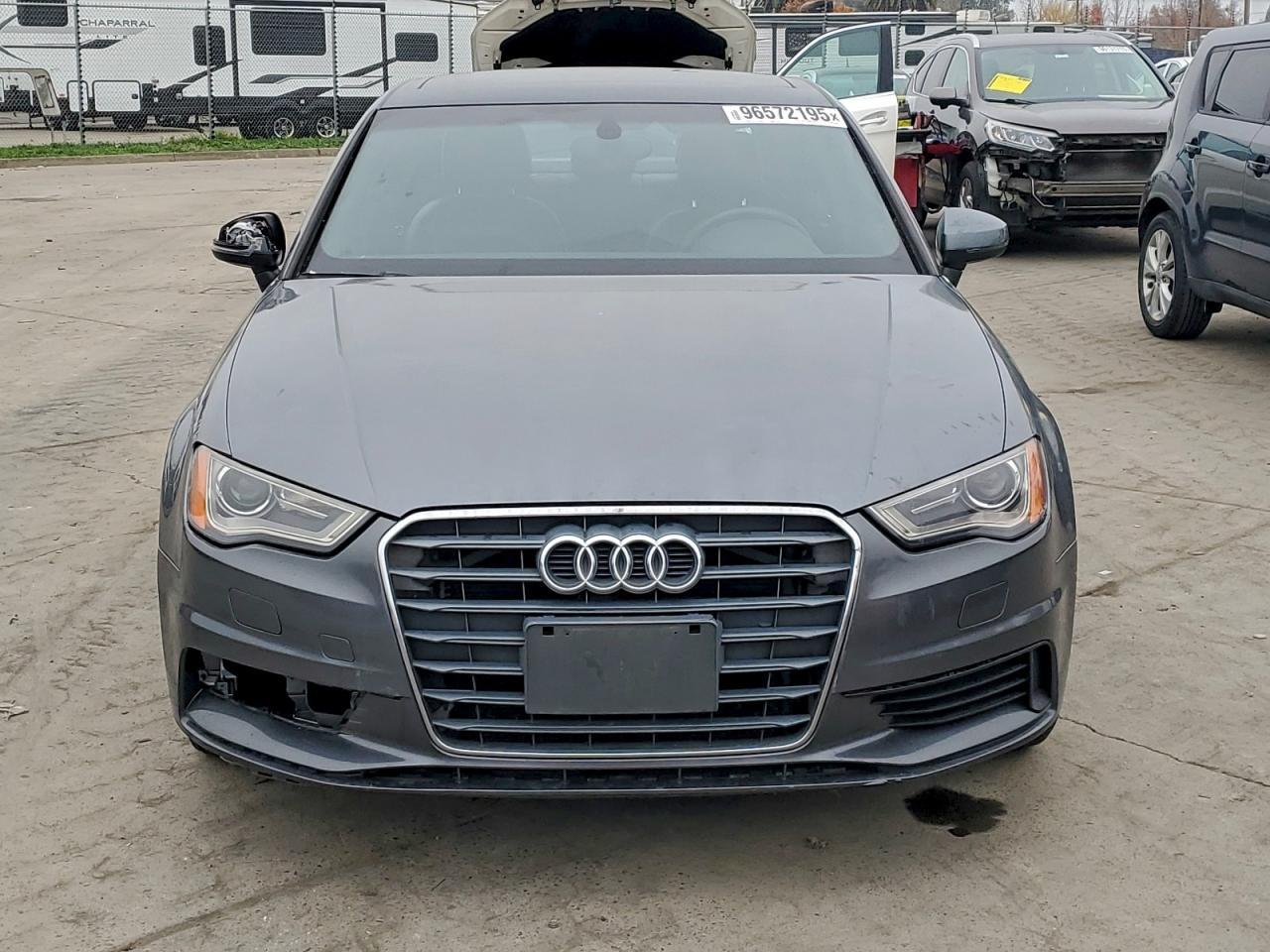 2015 Audi A3 Premium - Фото 5