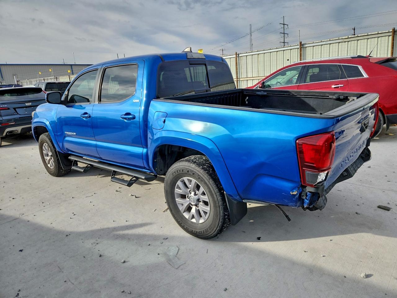 2018 Toyota Tacoma Double Cab - Фото 2