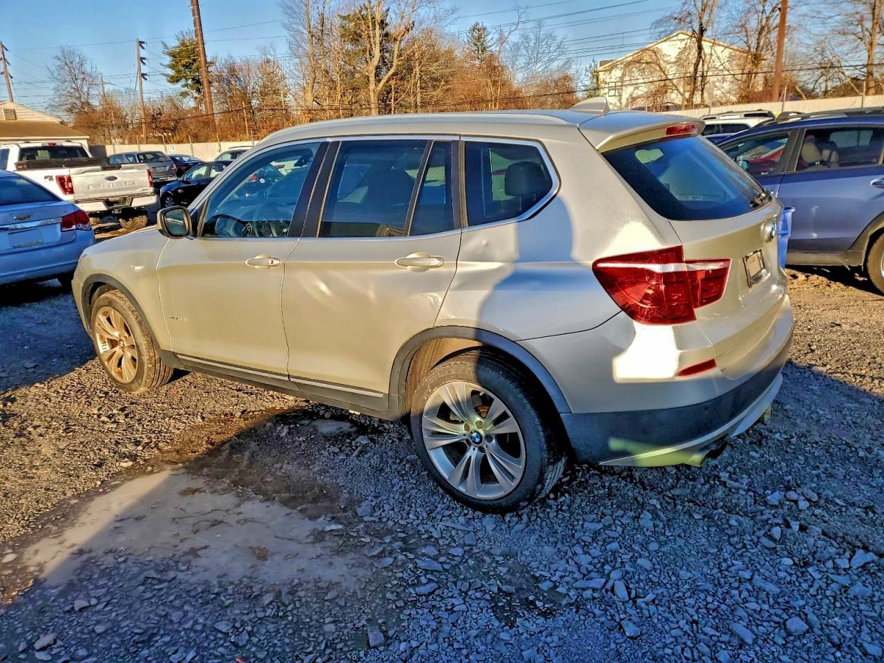 2011 BMW X3 xDrive35I - Фото 2