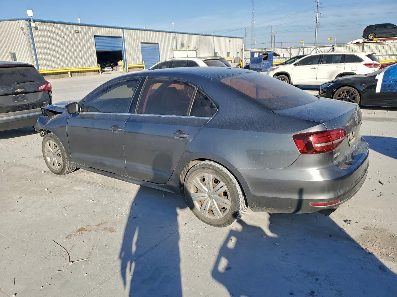 2017 Volkswagen Jetta S - Фото 2