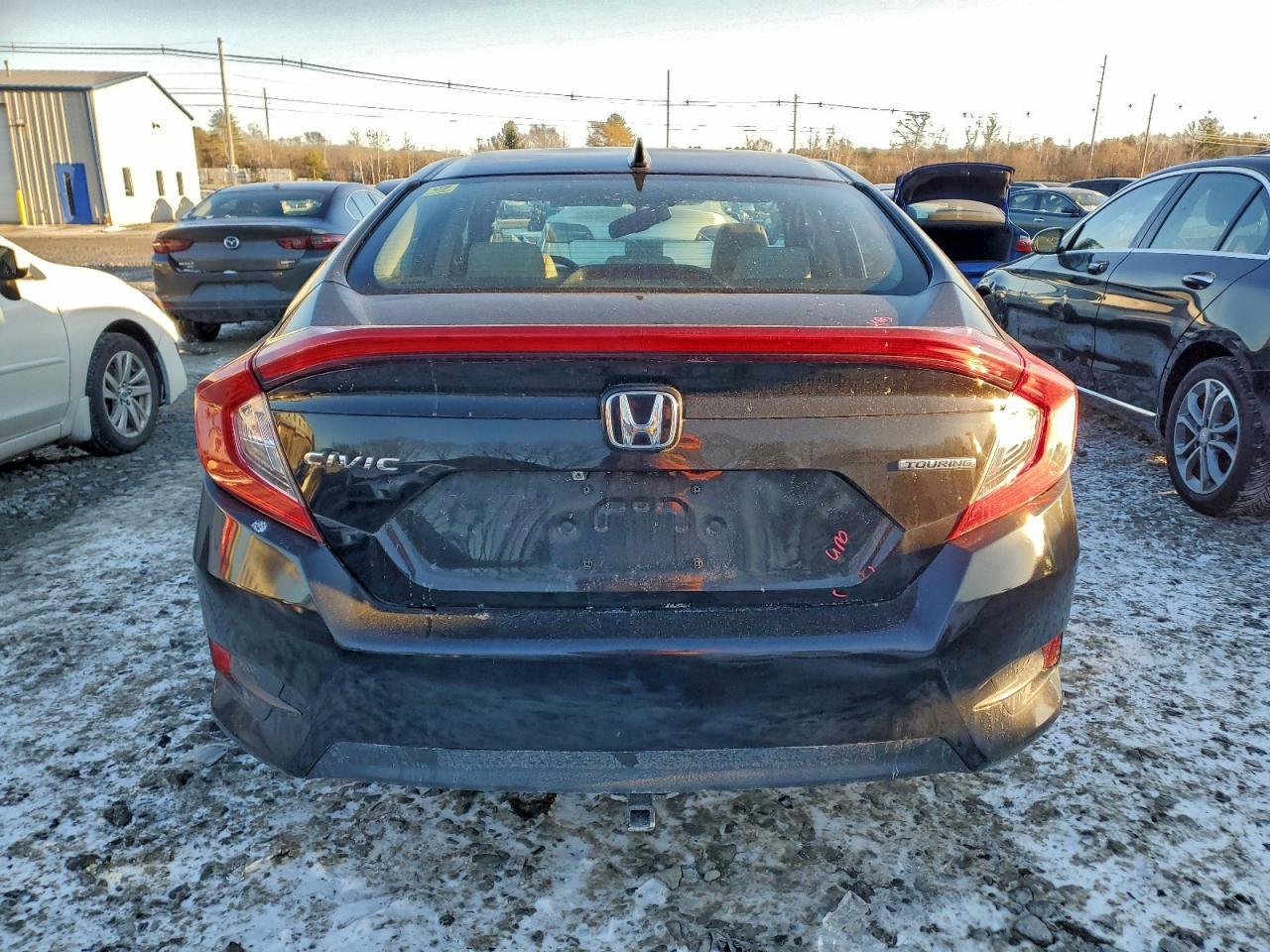 2016 Honda Civic Touring - Image 6