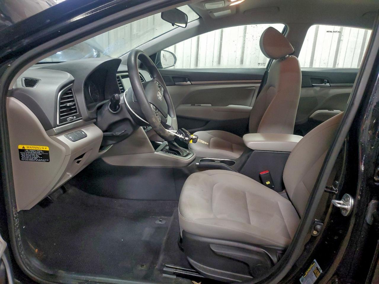 2017 Hyundai Elantra Se - Image 7