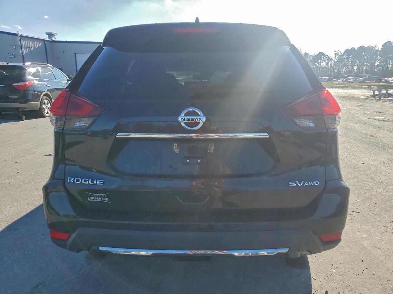 2019 Nissan Rogue S - Image 6