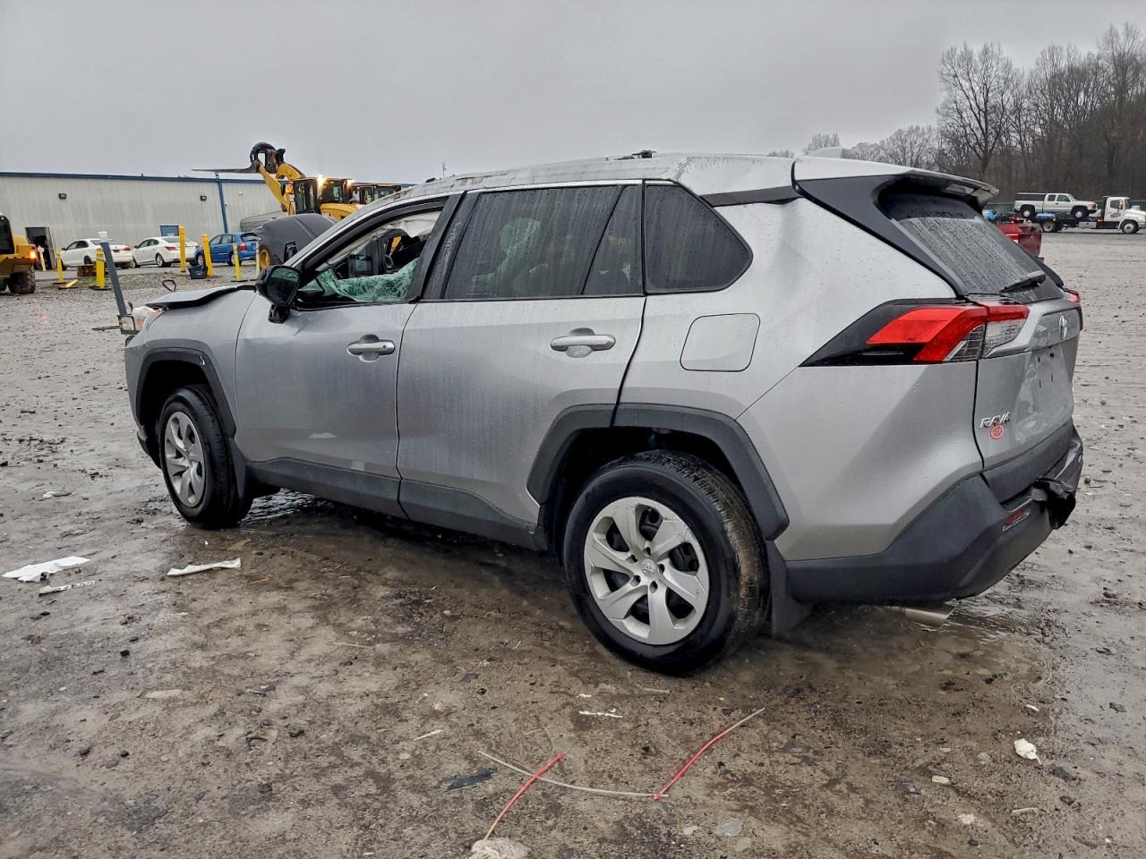 2020 Toyota Rav4 Le - Image 2