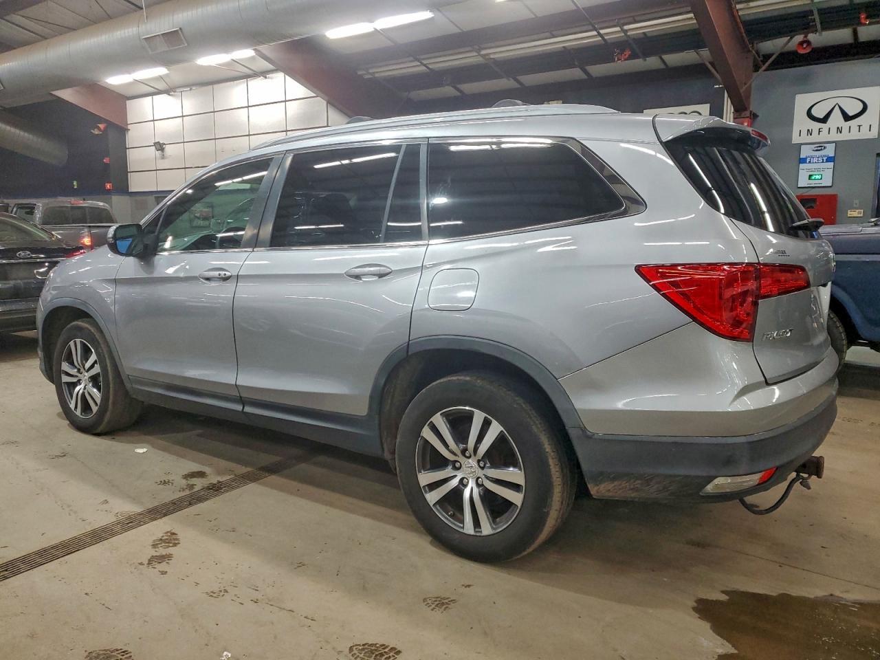 2017 Honda Pilot Ex - Фото 2