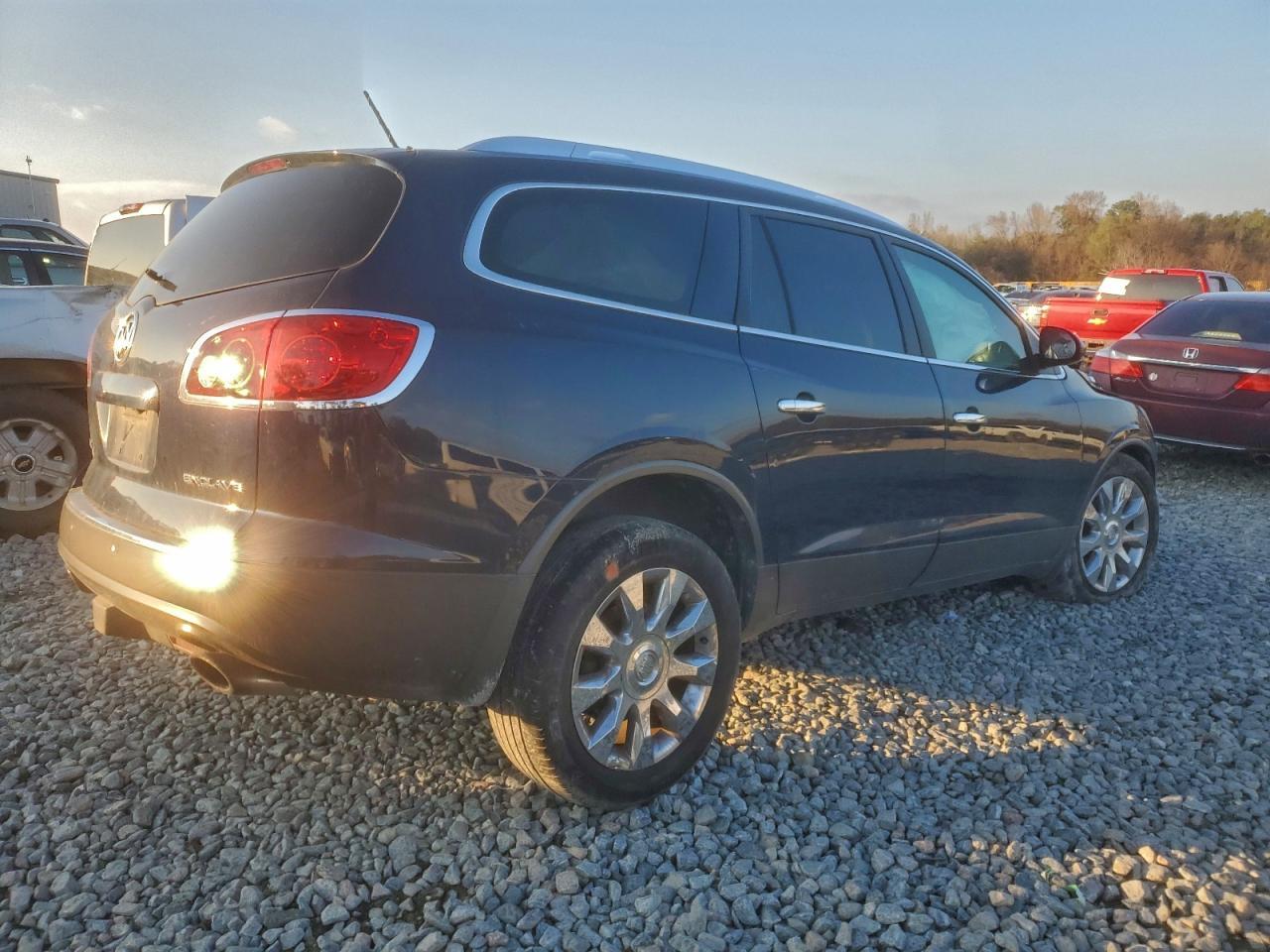 2012 Buick Enclave - Image 3